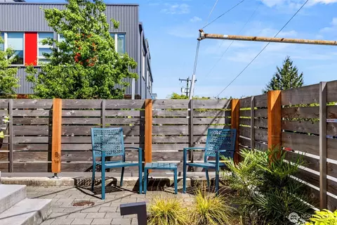 2203 22nd Ave S #A, Seattle, WA 98144
