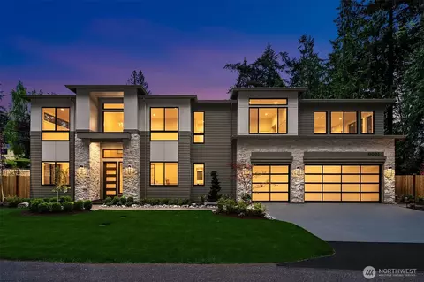 11005 NE 15th St, Bellevue, WA 98004