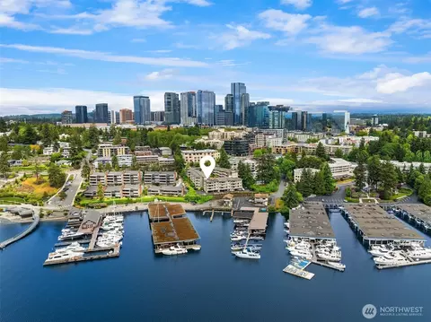 9951 Lake Washington Blvd NE #23, Bellevue, WA 98004
