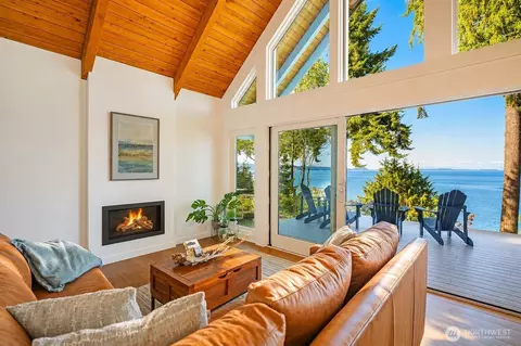 162 N Loon Asea Ln, Camano Island, WA 98282