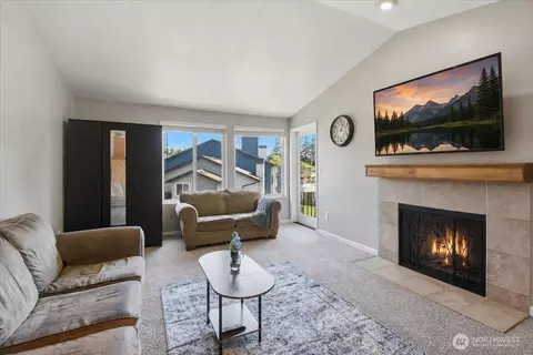 26209 116th Ave SE #B303, Kent, WA 98030