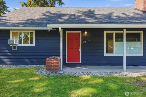 2607 92nd St S, Lakewood, WA 98499