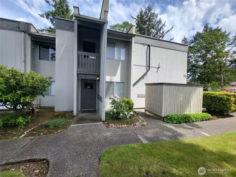 7501 Ruby Dr SW #G203, Lakewood, WA 98498