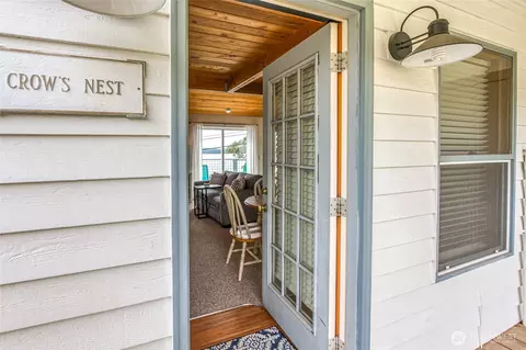 Entry Way - 942 Deer Harbor Rd, Eastsound, WA 98245 photo 1 of 1