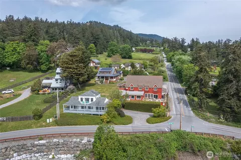 View/Area - 942 Deer Harbor Rd, Eastsound, WA 98245 photo 4 of 6
