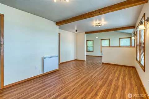 Living - 942 Deer Harbor Rd, Eastsound, WA 98245 photo 5 of 11