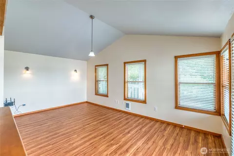 Living - 942 Deer Harbor Rd, Eastsound, WA 98245 photo 7 of 11