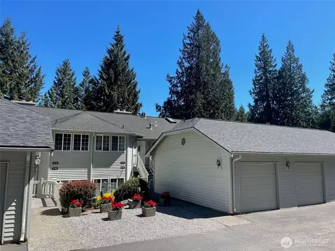 1953 Lake Whatcom Blvd #4B, Bellingham, WA 98229