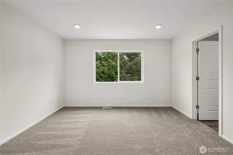 Bedroom - 115 Willowbrook Dr, Chehalis, WA 98532 photo 2 of 9