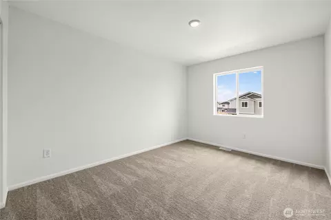 Bedroom - 115 Willowbrook Dr, Chehalis, WA 98532 photo 6 of 9