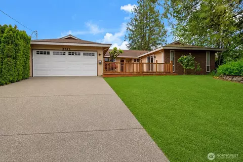 2820 Alpine St SE, Auburn, WA 98002