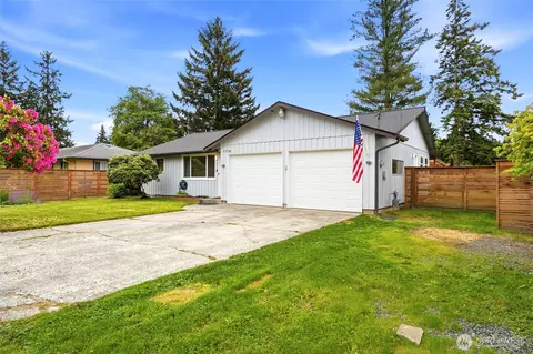 1710 7th Ave SE, Puyallup, WA 98372