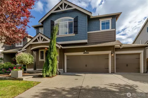 10582 191st St E, Puyallup, WA 98374