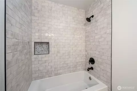 Bath - 19410 Bothell Way NE #D102, Bothell, WA 98011 photo 4 of 4