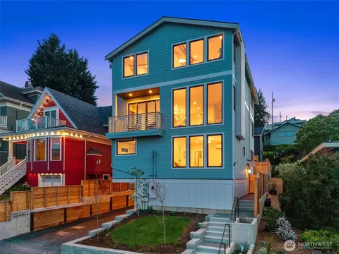 909 32nd Ave S #A, Seattle, WA 98144