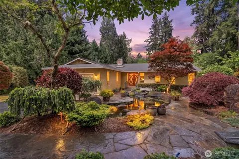 308 NW Bridle Ridge Blvd, Bremerton, WA 98311
