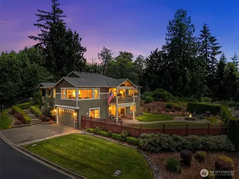 4802 Hunttings Ln, Mukilteo, WA 98275
