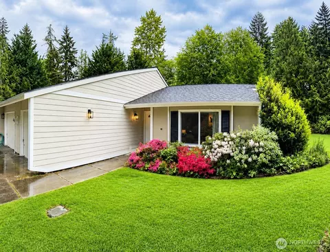 7217 87th Avenue Ct #B, Gig Harbor, WA 98335