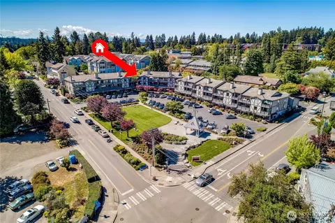 153 Madison Ave N, Bainbridge Island, WA 98110