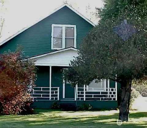 108 10th St, Sultan, WA 98294