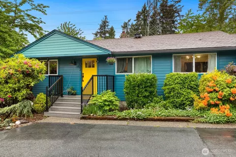 1022 NE 188th St, Shoreline, WA 98155