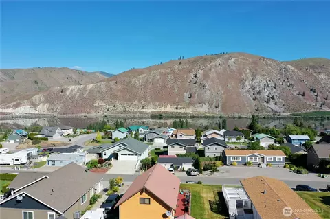 445 Entiat Pl, Orondo, WA 98843