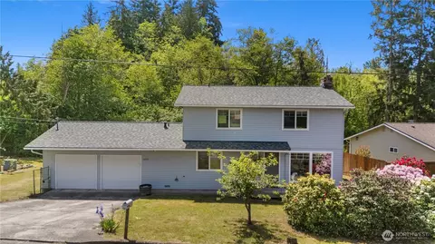 12307 SE 74th St, Newcastle, WA 98056