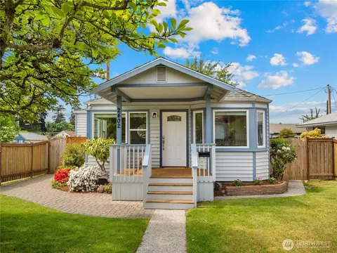 2402 N Stevens St, Tacoma, WA 98406