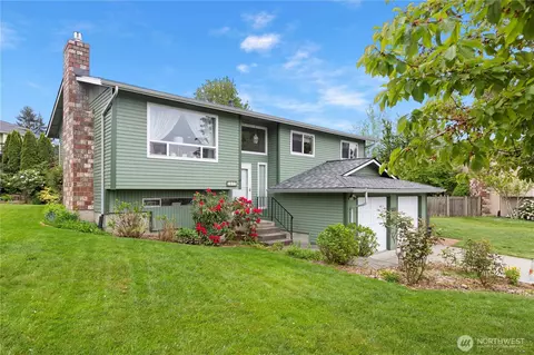 7029 49th Ave W, Mukilteo, WA 98275