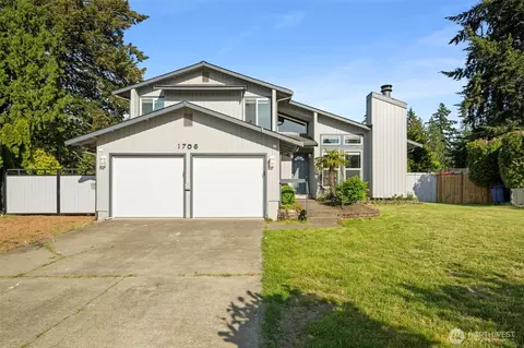1706 Balsa Ct, Milton, WA 98354