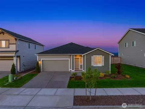 1162 Panoramic Loop, Bremerton, WA 98312