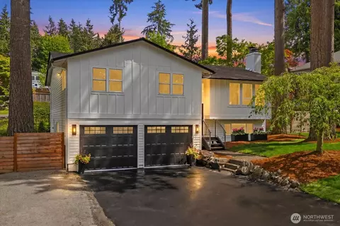 20111 80th Ave W, Edmonds, WA 98026