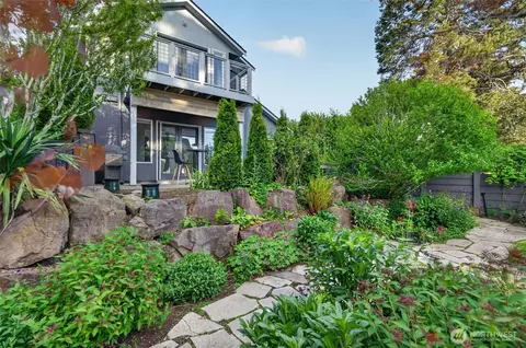 7700 California Ave SW, Seattle, WA 98136