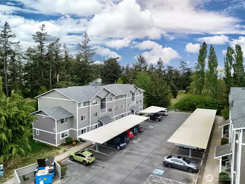 1640 SW Mulberry Pl #C203, Oak Harbor, WA 98277
