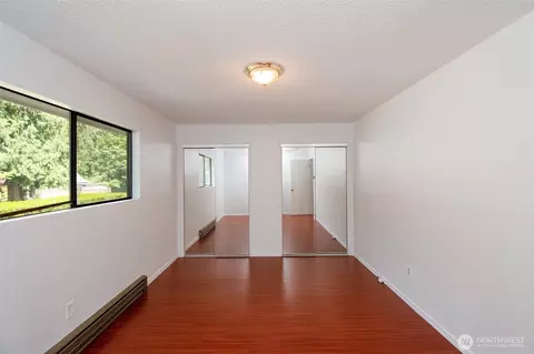 Bedroom - 370 Dungeness Mdws, Sequim, WA 98382 photo 2 of 4