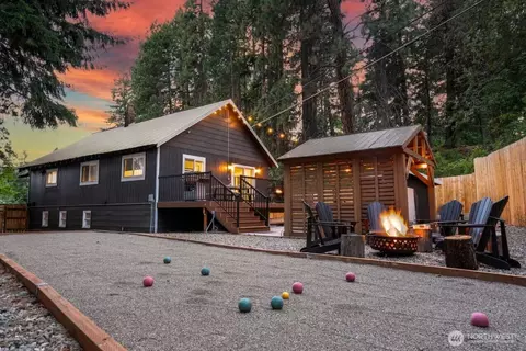 417 W 2nd St, Cle Elum, WA 98922