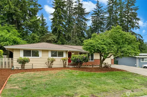 804 Lynnwood Ave NE, Renton, WA 98056