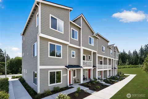 9414 Shale Ave NW, Silverdale, WA 98383
