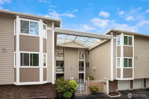 402 3rd Ave S #B201, Edmonds, WA 98020
