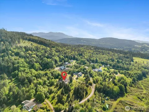 View/Area - 1003 Haven Heights Dr, Sequim, WA 98382 photo 2 of 3