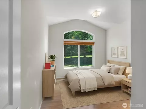 Bedroom - 1003 Haven Heights Dr, Sequim, WA 98382 photo 3 of 4
