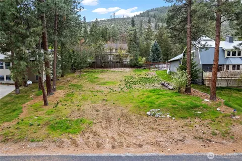 0 Lakeview Pl, Chelan, WA 98816