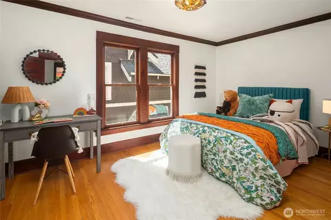 Bedroom - 3307 E Pike St, Seattle, WA 98122 photo 4 of 4
