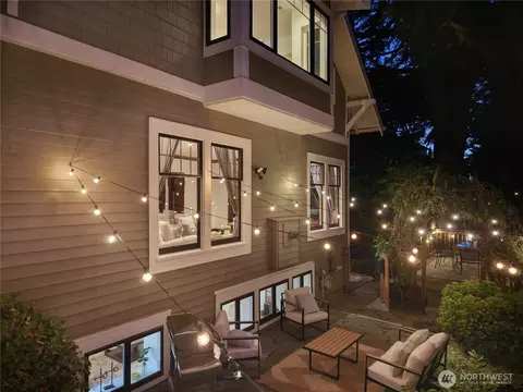 Exterior - 3307 E Pike St, Seattle, WA 98122 photo 4 of 6