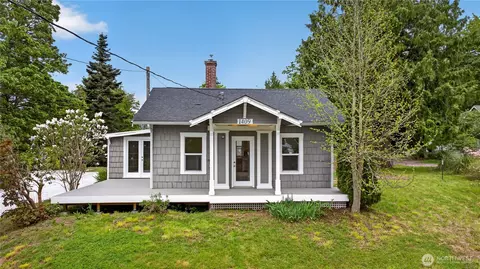 1409 E Dallman Rd, Camano Island, WA 98282