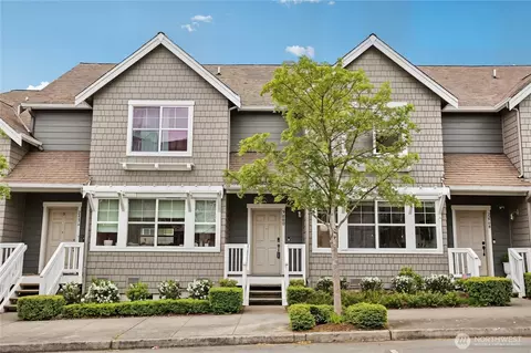2460 NE Park Dr, Issaquah, WA 98029