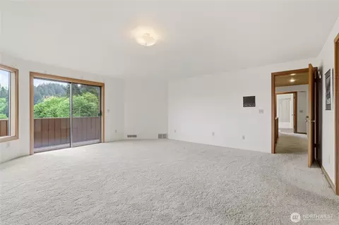 Bedroom - 9520 Odin Way, Bothell, WA 98011 photo 3 of 8