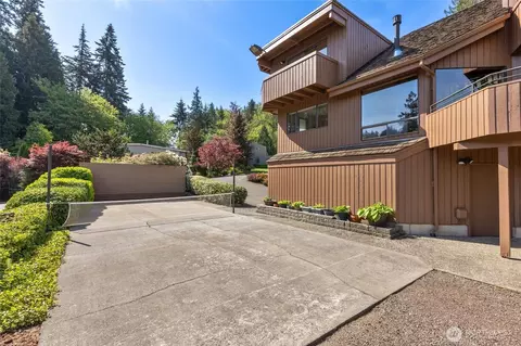 Exterior - 9520 Odin Way, Bothell, WA 98011 photo 7 of 9