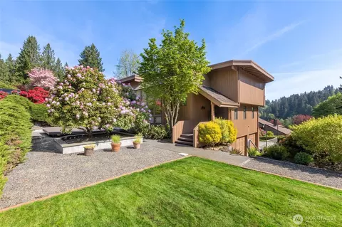 9520 Odin Way, Bothell, WA 98011
