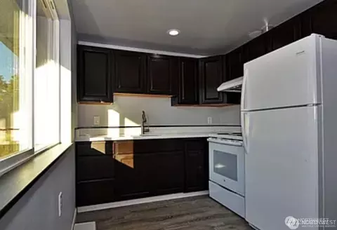 3703 S Manitou, Tacoma, WA 98409